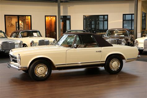 Mercedes Benz 230 SL Pagode W113 Classic Sterne