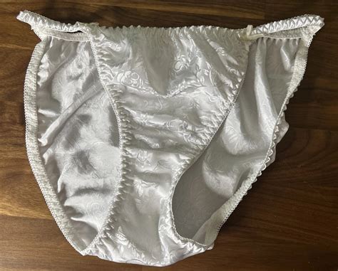 Vintage Delicates Satin String Bikini Panties Sz L Se Gem