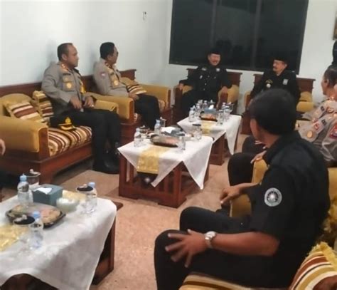 Kunjungan Team Operasi Nusantara Cooling System Di Padepokan Agung Psht