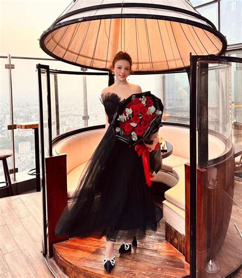 Huy N Baby L Lo T Nh T M Ti N Khoe V Ng S Ng Th N N H I Ch Em C Ng M T Hot Kols