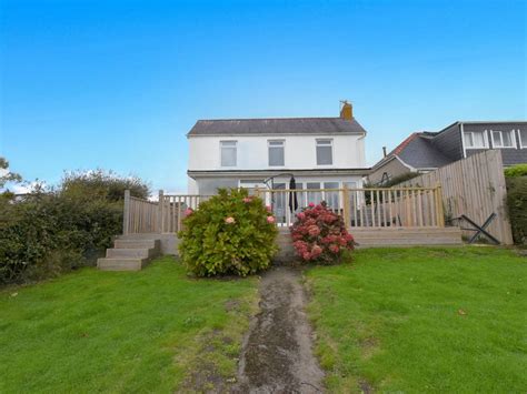 6 Bed Detached House For Sale In Pencwr The Ridgeway Saundersfoot