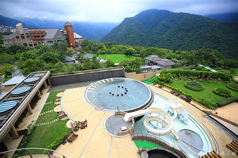 【天籟渡假酒店】設施超多溫泉會館陽明山and金山泡湯住宿首選 小環妞 幸福足跡