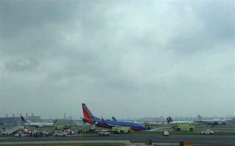 Nose Gear Collapses As Southwest Flight Crash Lands At Laguardia