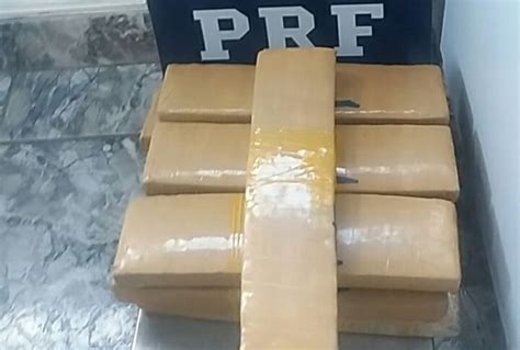 Prf Apreende Droga Que Era Transportada Em Carro De Aplicativo