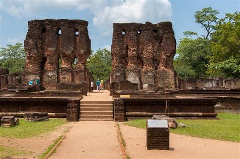 Must See Things In The Ancient City Polonnaruwa Ancient Cities