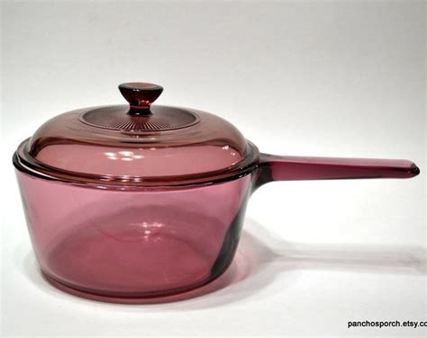 Vintage CORNING VISIONS Cranberry Saucepan With Lid 1 5 Liter Pink