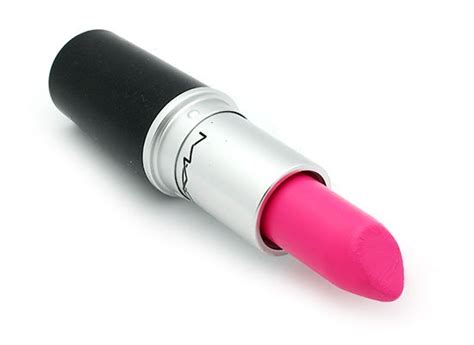 Mac Lipstick Candy Yum Yum Review