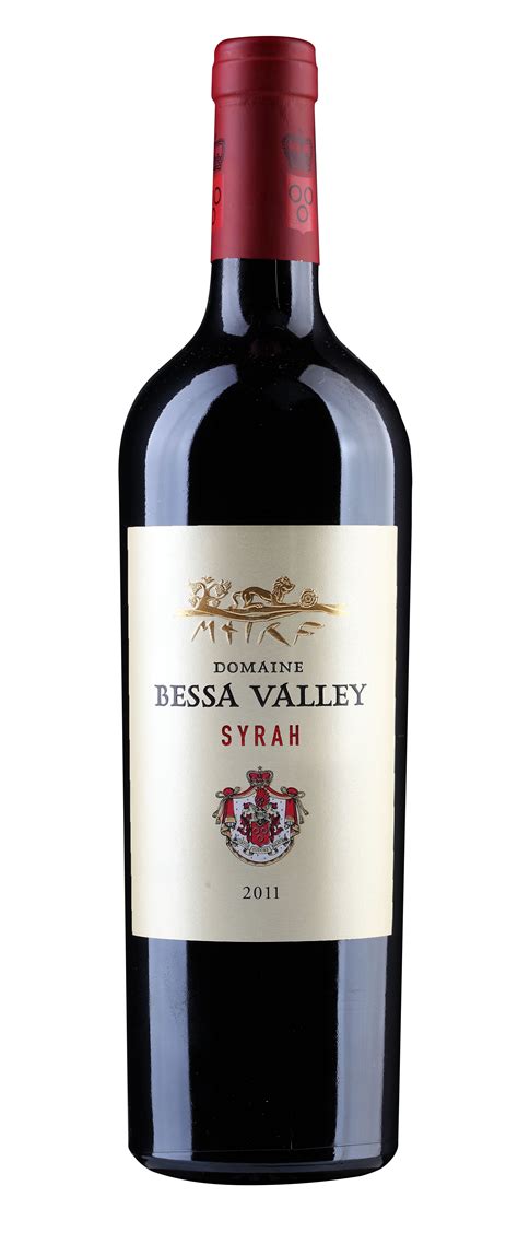 Сира бай Енира | Wine label, Wine bottle, Alcoholic drinks