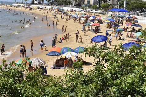 A Gazeta Sol Aparece T Mido Mas Enche Praias Na Grande Vit Ria Veja