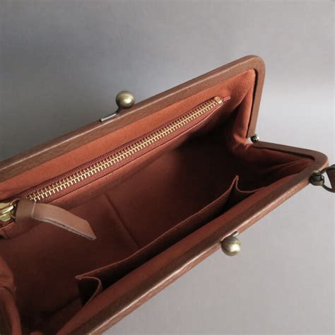 Plain Gama Hand Bag Round Antique Brown Iichi