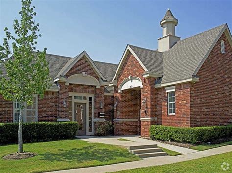 oaks estates  coppell apartments townhomes  rent coppell tx