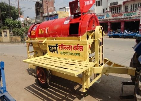 Paddy Thresher At Best Price In Sambhal By Dharm Agricultural Works