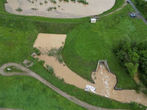 Hochwasserrückhalteanlagen verhindern Millionenschäden