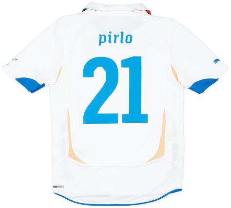 2010 12 Italy Away Shirt Pirlo 21