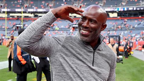 Nfl Hall Of Famer Terrell Davis Was Humiliated After Being Handcuffed