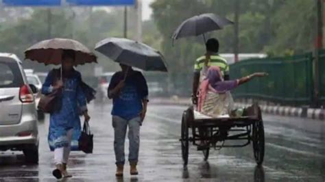 Weather Update Imd Issues Red Alert In Parts Of Maharashtra Heavy