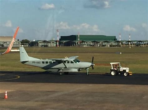 G Roda De Avi O Da Pf Estoura Durante Pouso No Aeroporto Da Capital