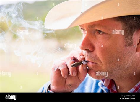 Cowboy Smoking Hi Res Stock Photography And Images Alamy