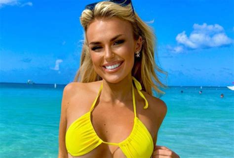 Tallia Storm Goes Viral Showing Off Perfect Boobs In Yellow Bikini At The Beach Page 4