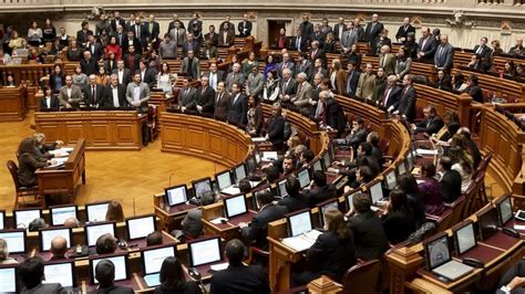 As Esquerdas Na Democracia Portuguesa Seara Nova