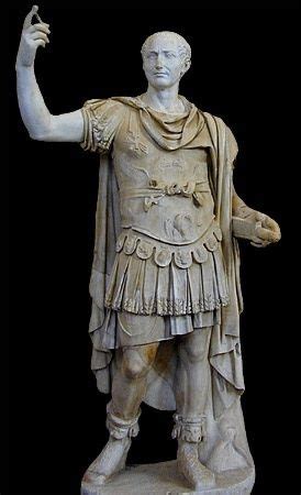 Julius Caesar Statue In General Attire