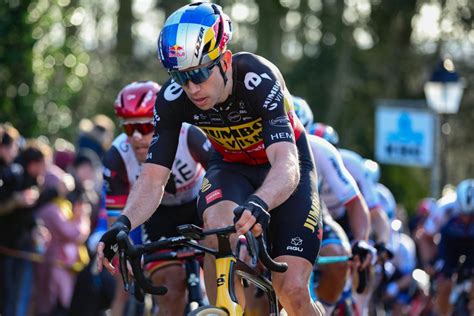 Wout Van Aert Maakt Favorietenrol Waar In Omloop Het Nieuwsblad