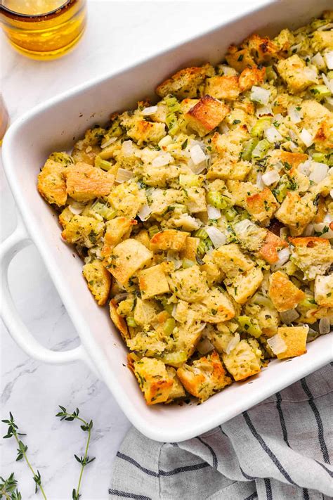 Classic Thanksgiving Stuffing Made Simple An Easy Step By Step Guide Niood