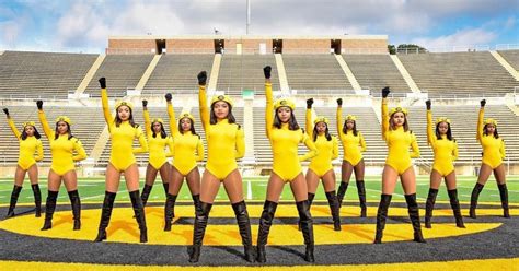 The Bayou Classic Continues To Celebrate Decades Of Hbcu Magic In New Orleans Essence