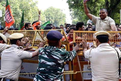 New Delhi BJP Members And Leaders Stage A Protest Against Delhi