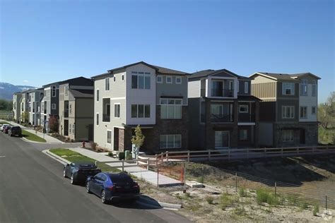 Avenues at the Station Apartments - Farmington, UT | Apartments.com