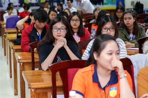 Hội Thảo “hoạt động Nghiên Cứu Khoa Học Trong Sinh Viên Hutech” Của