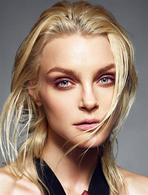 Download Jessica Stam Stunning Blonde Hair Wallpaper