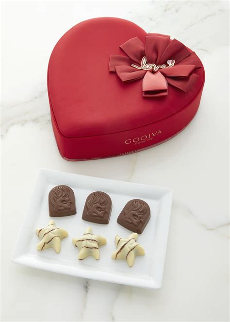 Godiva Chocolatier Valentine S Day Fabric Heart 37 Piece Chocolate T Box Bergdorf Goodman