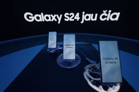 Samsung žengia į naują dirbtinio intelekto erą kartu su Galaxy S24