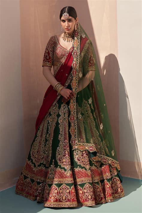 Buy Green Raw Silk Embroidered Zardozi Plunge Neck Applique Bridal