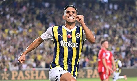 Fenerbah E De Rfan Can Kahveci Kariyer Sezonunu Ya Yor Spor