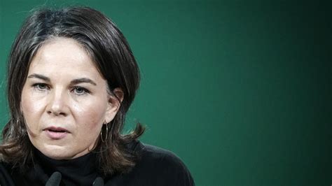 Annalena Baerbock EU Wird Sanktionen Gegen Iranische Sittenpolizei