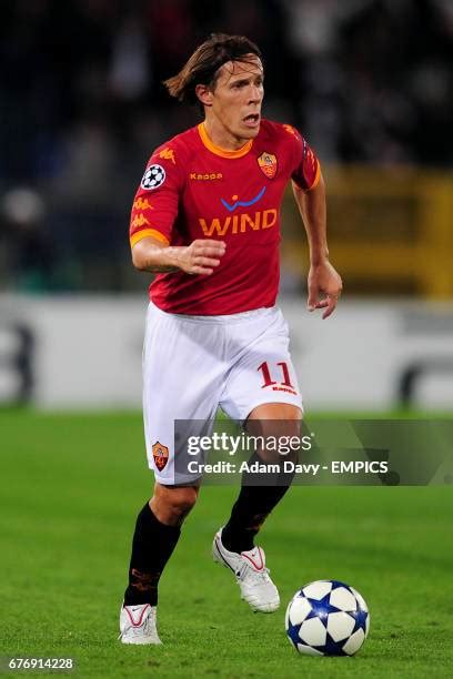 roma rodrigo taddei stock  high res pictures  images