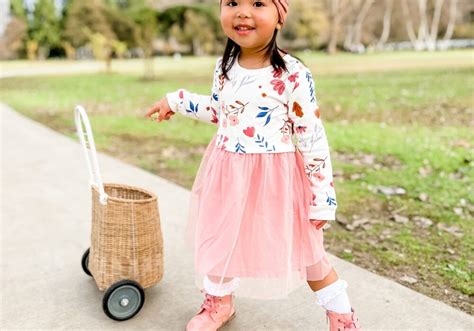 How To Dress Toddlers In Fashionable Outfits Stylish Tips