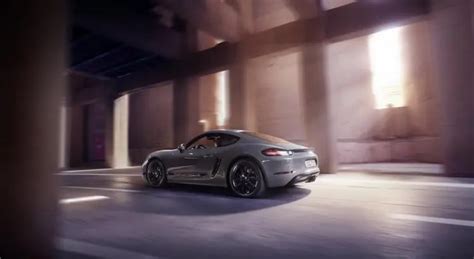 Porsche 718 Style Edition série spéciale colorée pour les Boxster et