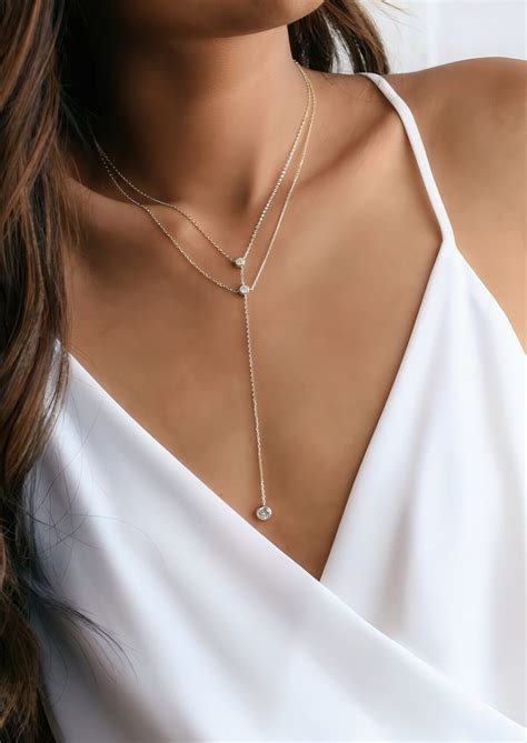 15 Minimalist Necklaces You Should Try - Styleoholic
