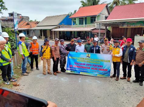 Plt Bupati Kaur Hadiri Peletakan Batu Pertama Titik Nol Dua Ruas Jalan