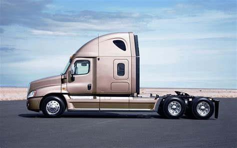 Semi Truck Big Rig Parked Semi Truck Hd Wallpaper Pxfuel