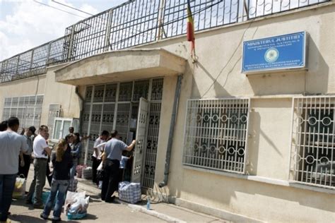 Penitenciarul Rahova infirmă o știre | DC News | De ce se intampla