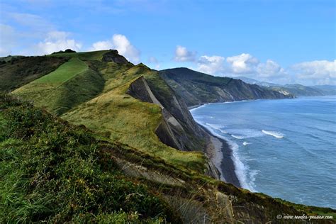 La Route Du Flysch De Zumaia Deba Randos Passion