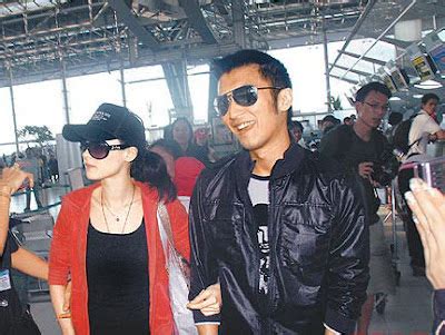 Merlion Cafe Talk Edison Chen Cecilia Cheung Gillian Chung Bobo Chan Nude Photos Re Circulated