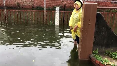 豪大雨狂炸花壇金墩街水淹小腿 住戶枯站出不了門 生活 自由時報電子報