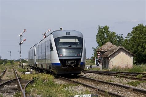 Class 96 Desiro of CFR at Nădab