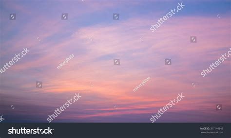 4,279 Wispy Clouds Sunset Images, Stock Photos & Vectors | Shutterstock