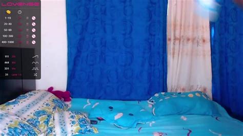 Almaahotxxx Chaturbate Flashing Ass Reach Orgasm Camera